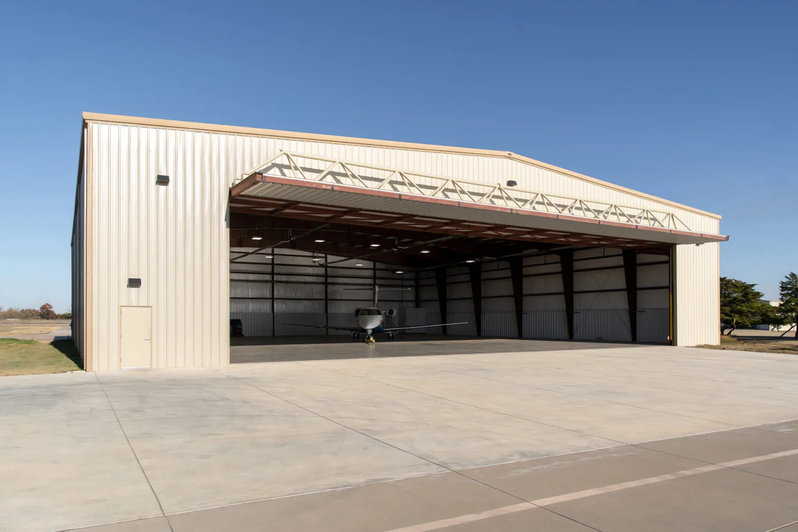 Aircraft Hangar Roofing in Yonkers, NY