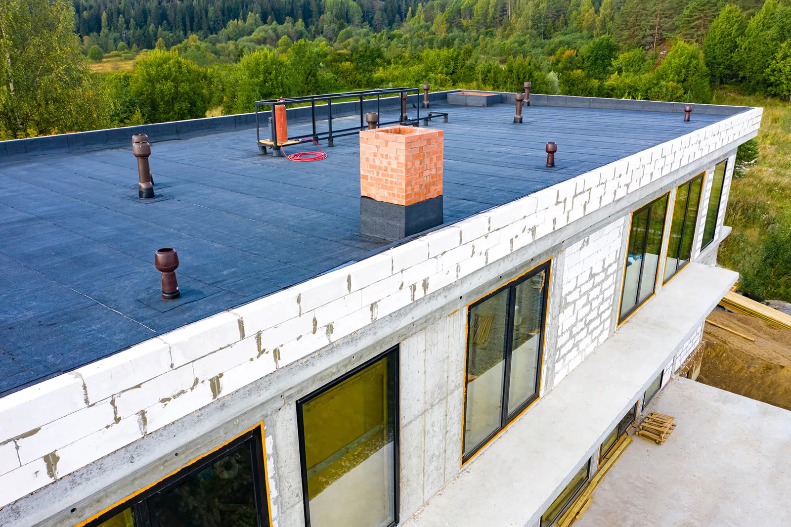 Emergency Commercial Roof Repair in Yonkers, NY